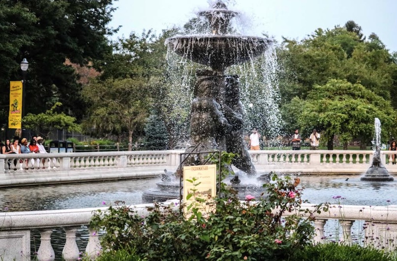 Detroit Zoo Bear Fountain