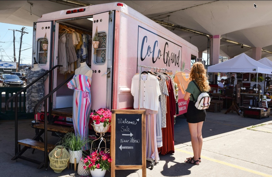 Mobile Retail and Fashion Trucks