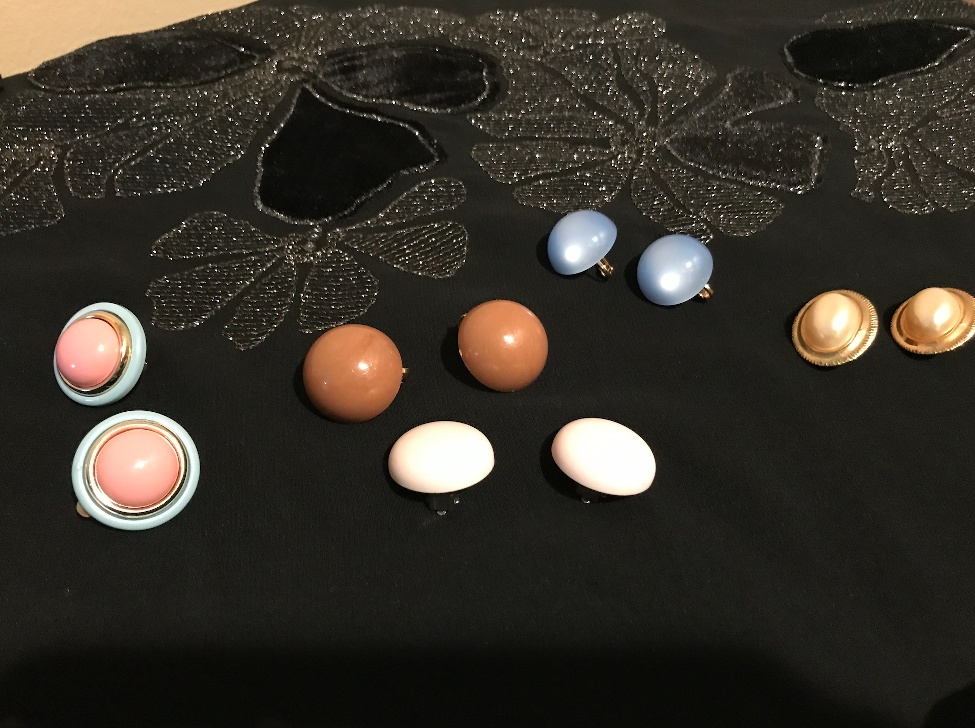Button Earrings
